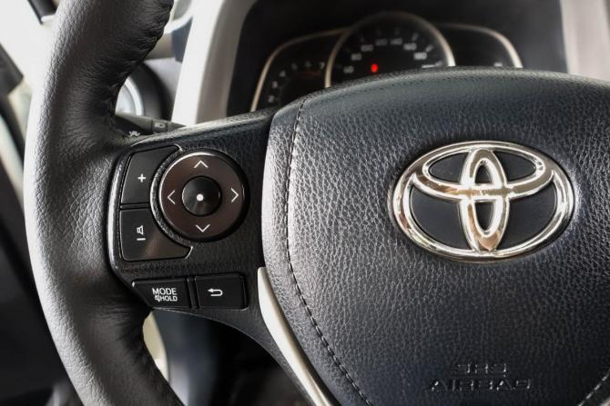 Toyota RAV4 IV (XA40) с пробегом 2014 года, цена 2 049 000 рублей, 180000 км, внедорожник, Автокод Объявления