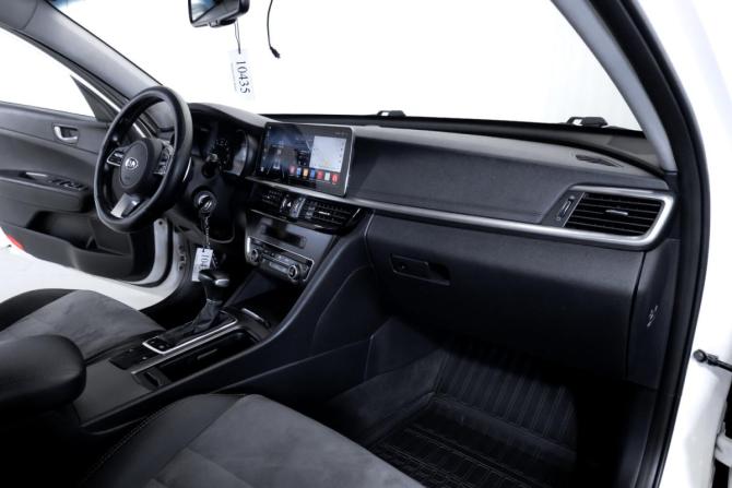 Kia Optima IV Рестайлинг с пробегом 2019 года, цена 1 349 000 рублей, 194979 км, седан, Автокод Объявления