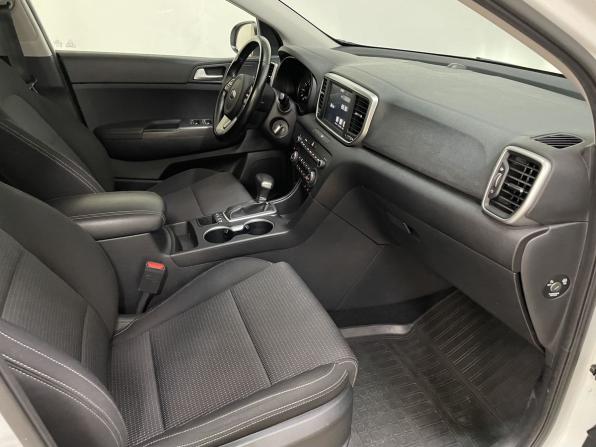 Kia Sportage IV Рестайлинг с пробегом 2021 года, цена 2 950 000 рублей, 56237 км, внедорожник, Автокод Объявления