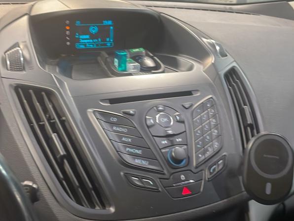 Ford Kuga II с пробегом 2015 года, цена 1 059 000 рублей, 242154 км, внедорожник, Автокод Объявления