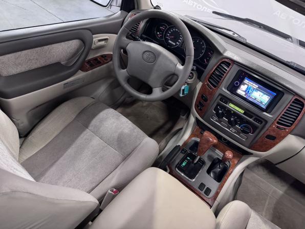 Toyota Land Cruiser 100 Series Рестайлинг 1 с пробегом 2004 года, цена 1 680 000 рублей, 323188 км, внедорожник, Автокод Объявления