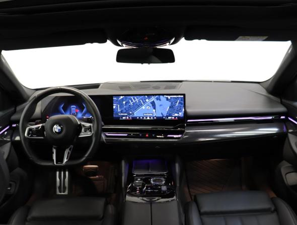 BMW 5 серии VIII (G60/G61/G68) с пробегом 2023 года, цена 6 890 000 рублей, 57761 км, седан, Автокод Объявления