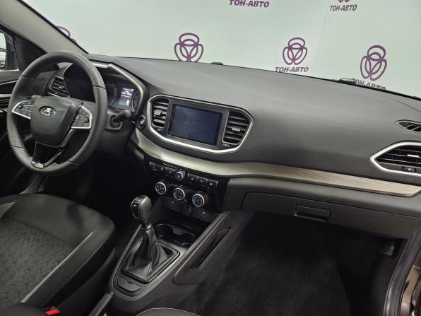 Lada (ВАЗ) Vesta I Рестайлинг (NG) с пробегом 2025 года, цена 1 447 000 рублей, 27975 км, седан, Автокод Объявления