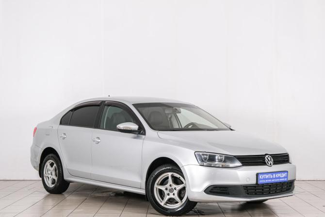 Volkswagen Jetta VI