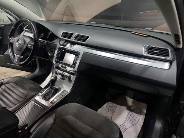 Volkswagen Passat B7 с пробегом 2013 года, цена 1 200 000 рублей, 178700 км, седан, Автокод Объявления