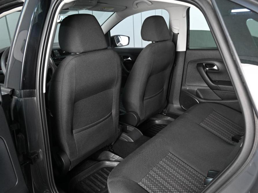 Volkswagen Polo V Рестайлинг Ростов-на-Дону  - изображение 11