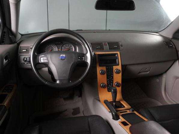 Volvo S40 II Рестайлинг с пробегом 2008 года, цена 774 000 рублей, 256685 км, седан, Автокод Объявления