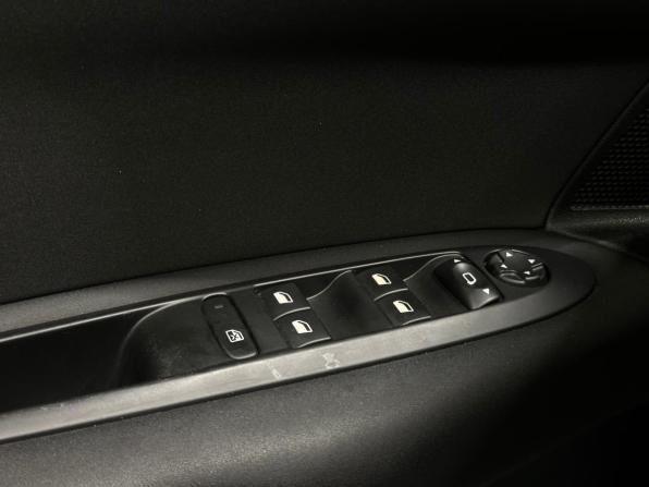 Citroen C4 II с пробегом 2013 года, цена 690 000 рублей, 105401 км, хэтчбек, Автокод Объявления