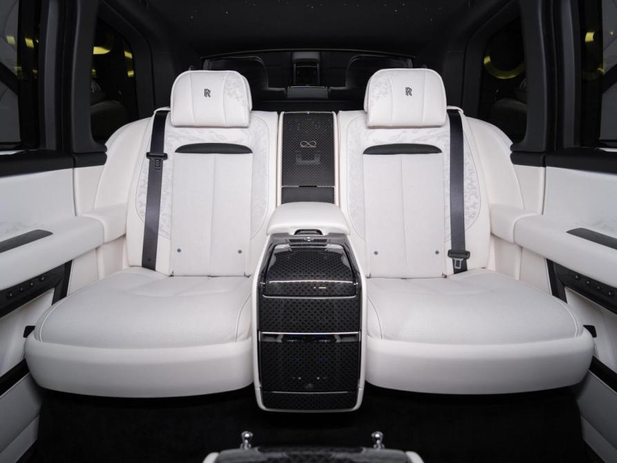 Rolls-Royce Cullinan I Рестайлинг Москва  - изображение 33
