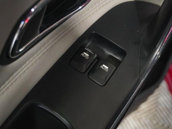 Kia Ceed II с пробегом 2013 года, цена 995 000 рублей, 165251 км, хэтчбек, Автокод Объявления