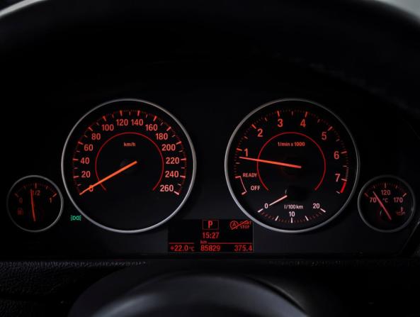 BMW 3 серии VI (F3x) Рестайлинг с пробегом 2017 года, цена 2 851 000 рублей, 86000 км, седан, Автокод Объявления