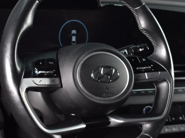 Hyundai Elantra VII (CN7) с пробегом 2021 года, цена 2 249 995 рублей, 51147 км, седан, Автокод Объявления