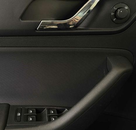 Skoda Rapid I с пробегом 2014 года, цена 1 080 000 рублей, 118903 км, лифтбек, Автокод Объявления