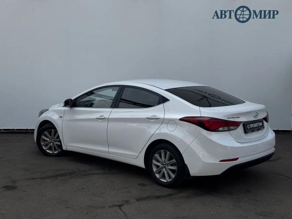 Hyundai Elantra V (MD) Рестайлинг с пробегом 2015 года, цена 1 208 000 рублей, 182169 км, седан, Автокод Объявления