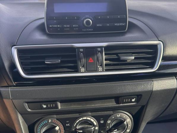 Mazda 3 III (BM) с пробегом 2014 года, цена 1 392 000 рублей, 134829 км, седан, Автокод Объявления