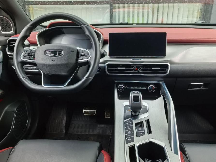 Geely Coolray I Москва  - изображение 14
