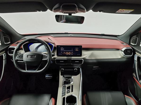 Geely Coolray I с пробегом 2023 года, цена 1 595 000 рублей, 69017 км, внедорожник, Автокод Объявления