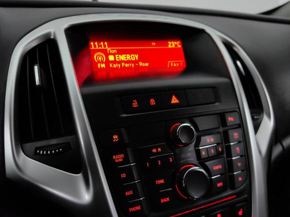Opel Astra J Рестайлинг с пробегом 2012 года, цена 649 000 рублей, 165000 км, хэтчбек, Автокод Объявления