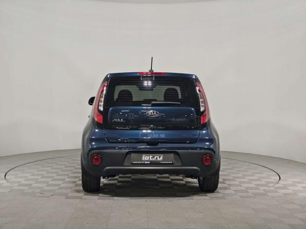 Kia Soul II Рестайлинг с пробегом 2017 года, цена 1 545 000 рублей, 95000 км, хэтчбек, Автокод Объявления