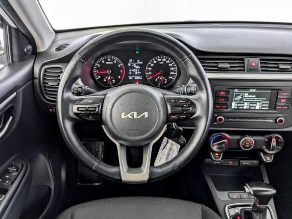 Kia Rio IV Рестайлинг с пробегом 2022 года, цена 1 745 000 рублей, 102660 км, хэтчбек, Автокод Объявления