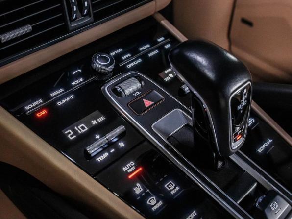 Porsche Cayenne III с пробегом 2019 года, цена 6 699 000 рублей, 83092 км, внедорожник, Автокод Объявления