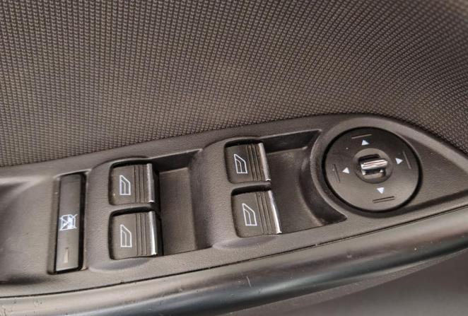 Ford Focus III с пробегом 2013 года, цена 700 000 рублей, 137915 км, седан, Автокод Объявления