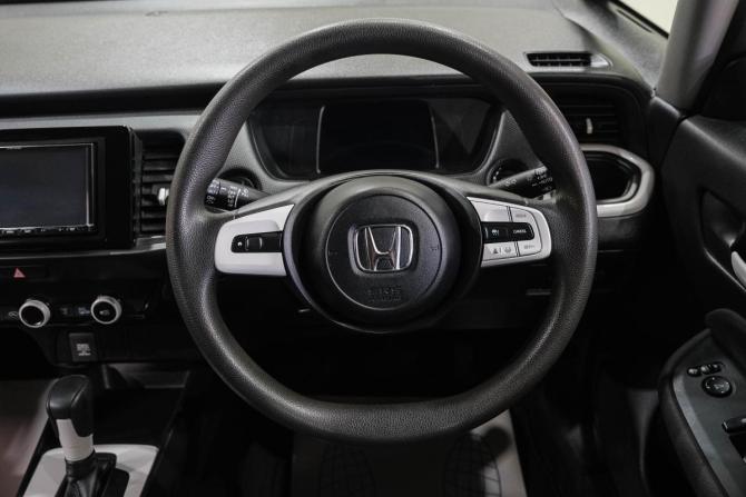 Honda Fit IV с пробегом 2021 года, цена 1 644 000 рублей, 86000 км, хэтчбек, Автокод Объявления
