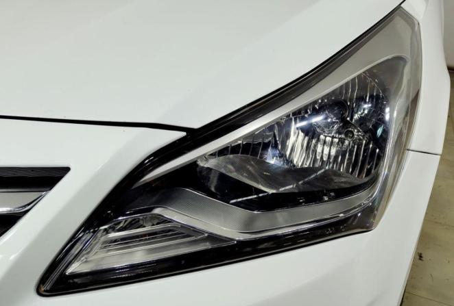 Hyundai Solaris I Рестайлинг с пробегом 2015 года, цена 1 050 000 рублей, 176719 км, седан, Автокод Объявления