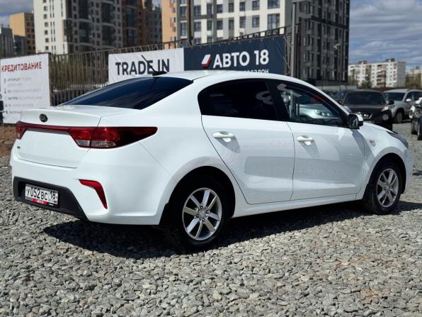 Kia Rio IV с пробегом 2017 года, цена 1 499 000 рублей, 67800 км, седан, Автокод Объявления