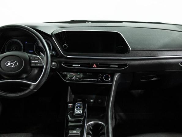 Hyundai Sonata VIII (DN8) с пробегом 2019 года, цена 1 970 000 рублей, 112374 км, седан, Автокод Объявления