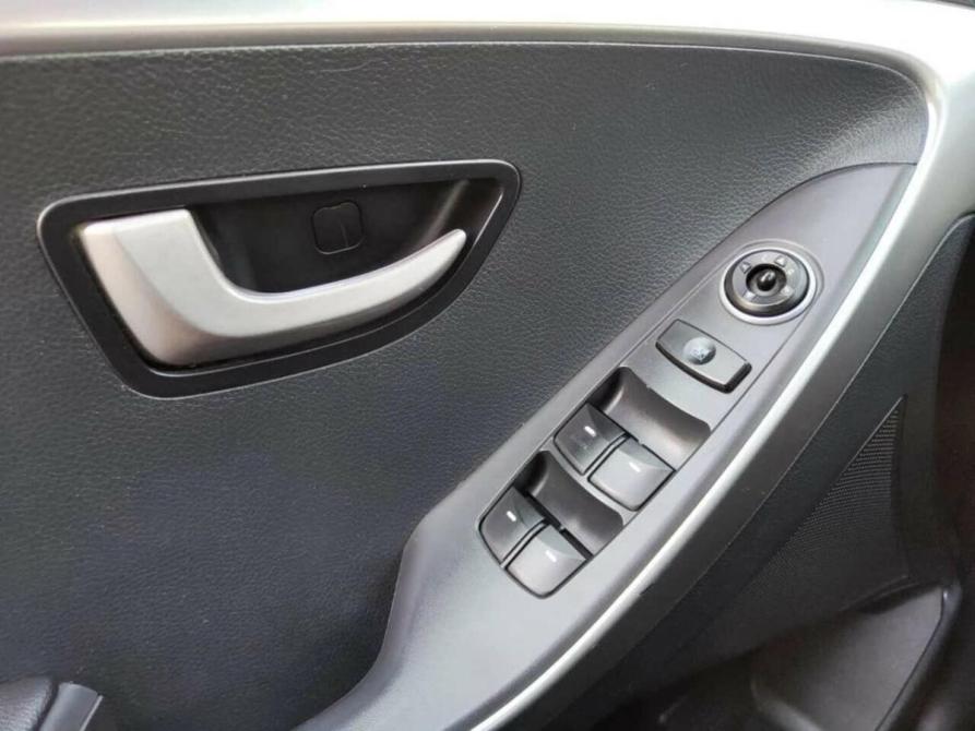 Hyundai i30 II Набережные Челны  - изображение 7