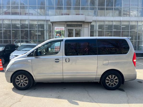 Hyundai Grand Starex I с пробегом 2012 года, цена 1 770 000 рублей, 271757 км, минивэн, Автокод Объявления