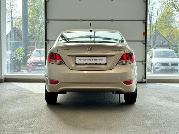 Hyundai Solaris I с пробегом 2013 года, цена 790 000 рублей, 135099 км, седан, Автокод Объявления