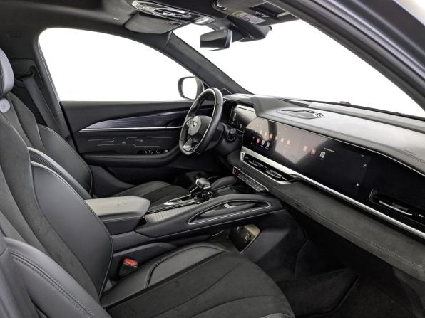 Geely Monjaro I с пробегом 2024 года, цена 3 530 000 рублей, 27396 км, внедорожник, Автокод Объявления