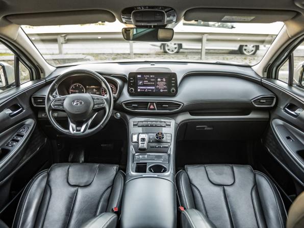 Hyundai Santa Fe IV Рестайлинг с пробегом 2022 года, цена 3 398 000 рублей, 50057 км, внедорожник, Автокод Объявления