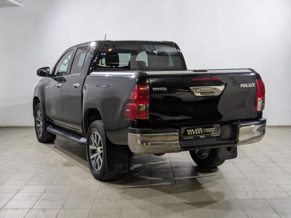 Toyota Hilux VIII с пробегом 2017 года, цена 3 850 000 рублей, 159583 км, offers.body_type.unknown, Автокод Объявления