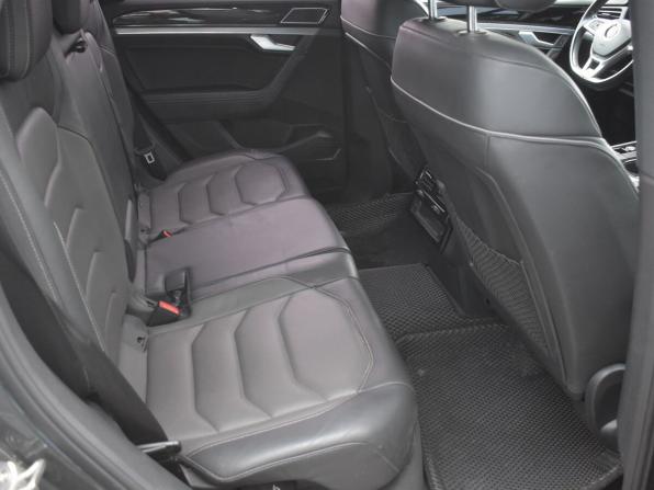 Volkswagen Touareg III с пробегом 2018 года, цена 4 295 000 рублей, 94900 км, внедорожник, Автокод Объявления