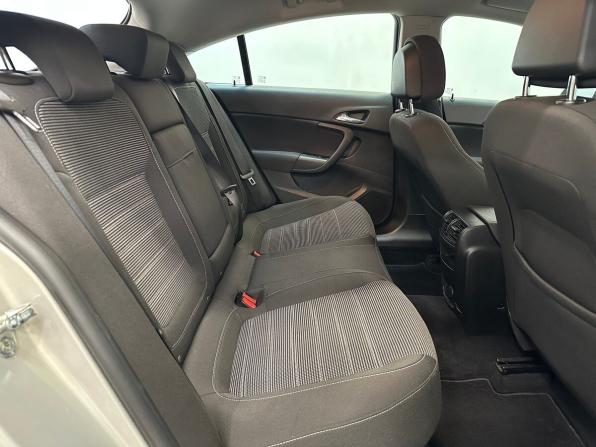Opel Insignia I с пробегом 2011 года, цена 830 000 рублей, 123390 км, хэтчбек, Автокод Объявления