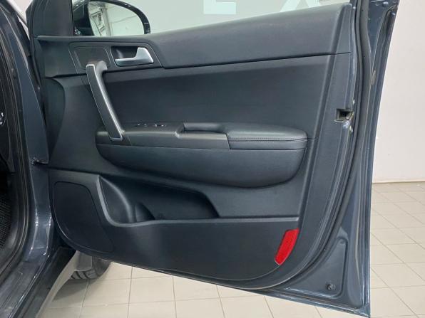 Kia Sportage IV Рестайлинг с пробегом 2019 года, цена 2 020 000 рублей, 76254 км, внедорожник, Автокод Объявления