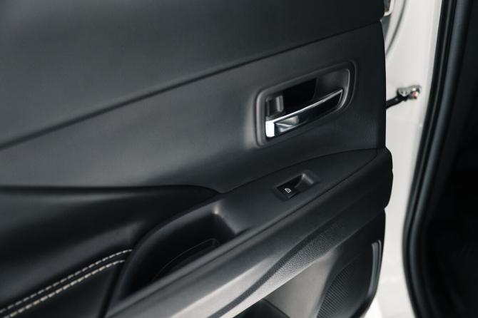Mitsubishi Outlander III Рестайлинг 3 с пробегом 2022 года, цена 2 650 000 рублей, 19400 км, внедорожник, Автокод Объявления