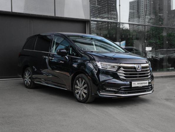 Honda Odyssey V Рестайлинг 2 с пробегом 2024 года, цена 4 400 000 рублей, 10577 км, минивэн, Автокод Объявления