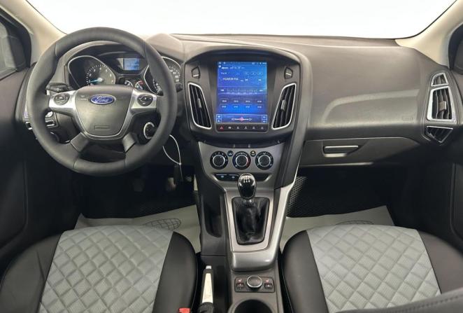 Ford Focus III с пробегом 2013 года, цена 670 000 рублей, 227239 км, универсал, Автокод Объявления
