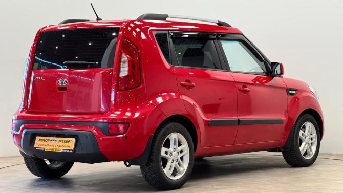 Kia Soul I Рестайлинг с пробегом 2012 года, цена 730 000 рублей, 173200 км, хэтчбек, Автокод Объявления