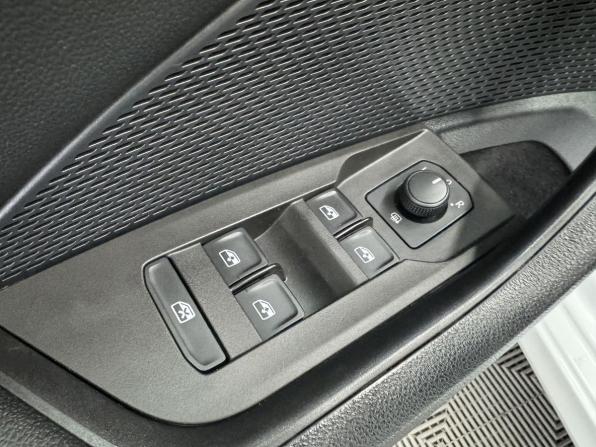 Skoda Octavia IV (A8) с пробегом 2020 года, цена 2 184 000 рублей, 93551 км, лифтбек, Автокод Объявления