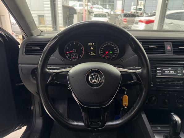 Volkswagen Jetta VI Рестайлинг с пробегом 2014 года, цена 1 140 000 рублей, 172410 км, седан, Автокод Объявления