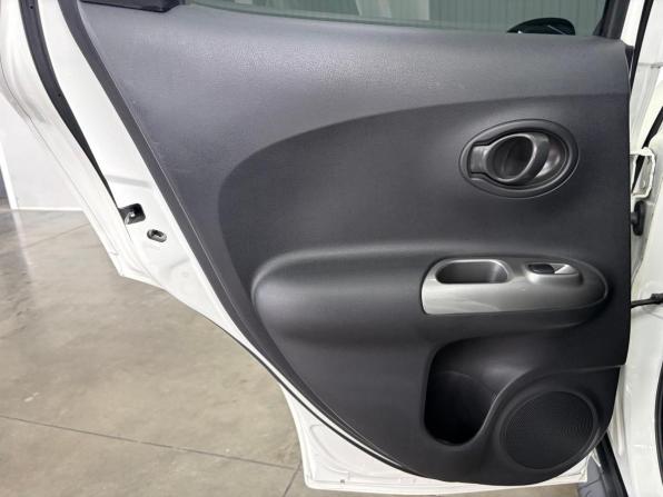Nissan Juke I с пробегом 2014 года, цена 1 037 000 рублей, 99000 км, внедорожник, Автокод Объявления
