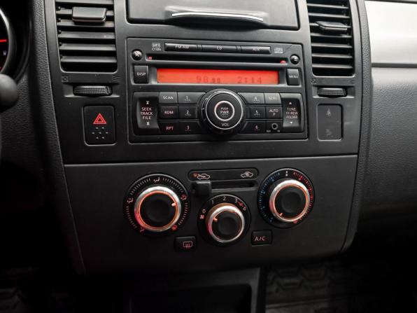Nissan Tiida I Рестайлинг с пробегом 2011 года, цена 780 000 рублей, 166977 км, хэтчбек, Автокод Объявления