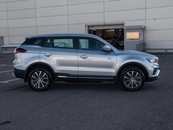 Geely Atlas Pro с пробегом 2022 года, цена 2 117 000 рублей, 20626 км, внедорожник, Автокод Объявления