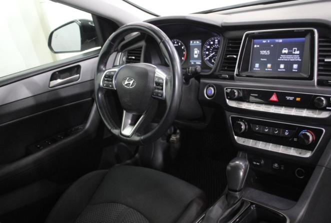 Hyundai Sonata VII (LF) Рестайлинг с пробегом 2017 года, цена 1 450 000 рублей, 141334 км, седан, Автокод Объявления