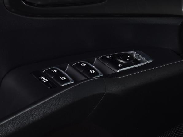 Kia Sorento IV Рестайлинг с пробегом 2024 года, цена 3 899 995 рублей, 130957 км, внедорожник, Автокод Объявления